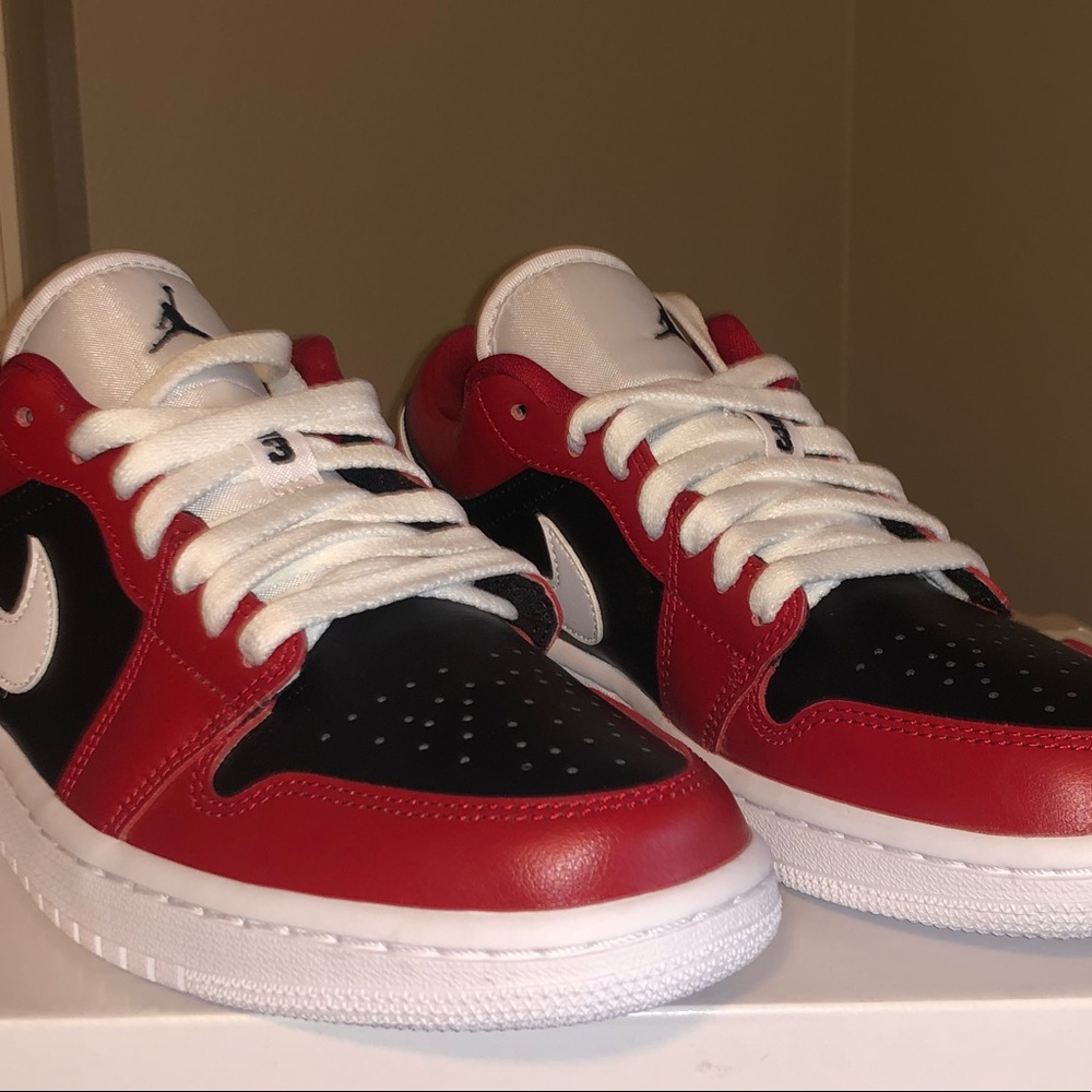 Gym Red/white-black woman’s Air Jordan 1 Low size 8
